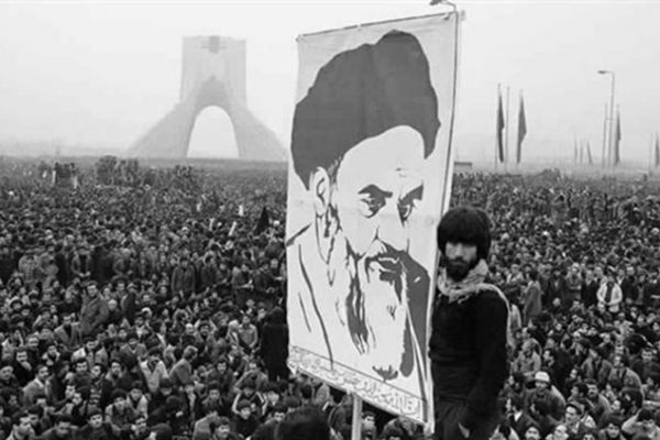 مفهوما "الاستكبار" و"المُسْتضعَفين" في أدبيات الثّورة الإيرانيّة 